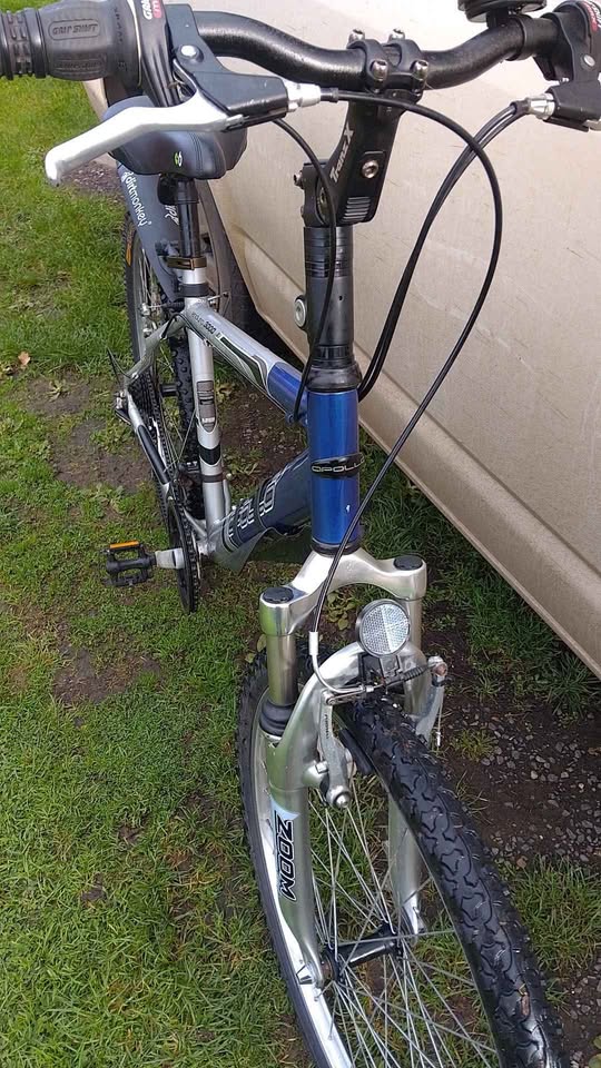 Gents mountain bike in really nice condition, fully serviced COLLECTION ONLY LINCOLNSHIRE